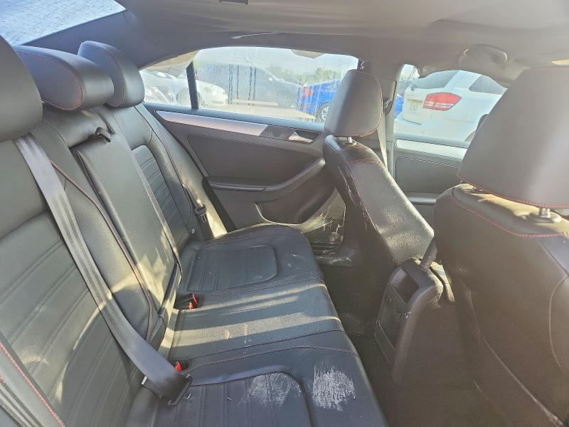 2013 Volkswagen Jetta მანქანა იყიდება აუქციონზე, vin: 3VW467AJ2DM270055, აუქციონის ნომერი: 51899216