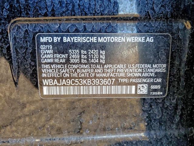 Продажа на аукционе авто 2019 Bmw 530e, vin: WBAJA9C53KB393607, номер лота: 77793485