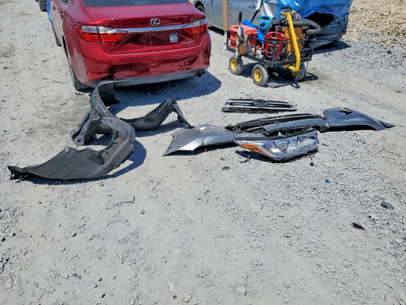 50269036 :رقم المزاد ، 5TDZARFH9HS028832 vin ، 2017 Toyota Highlander مزاد بيع