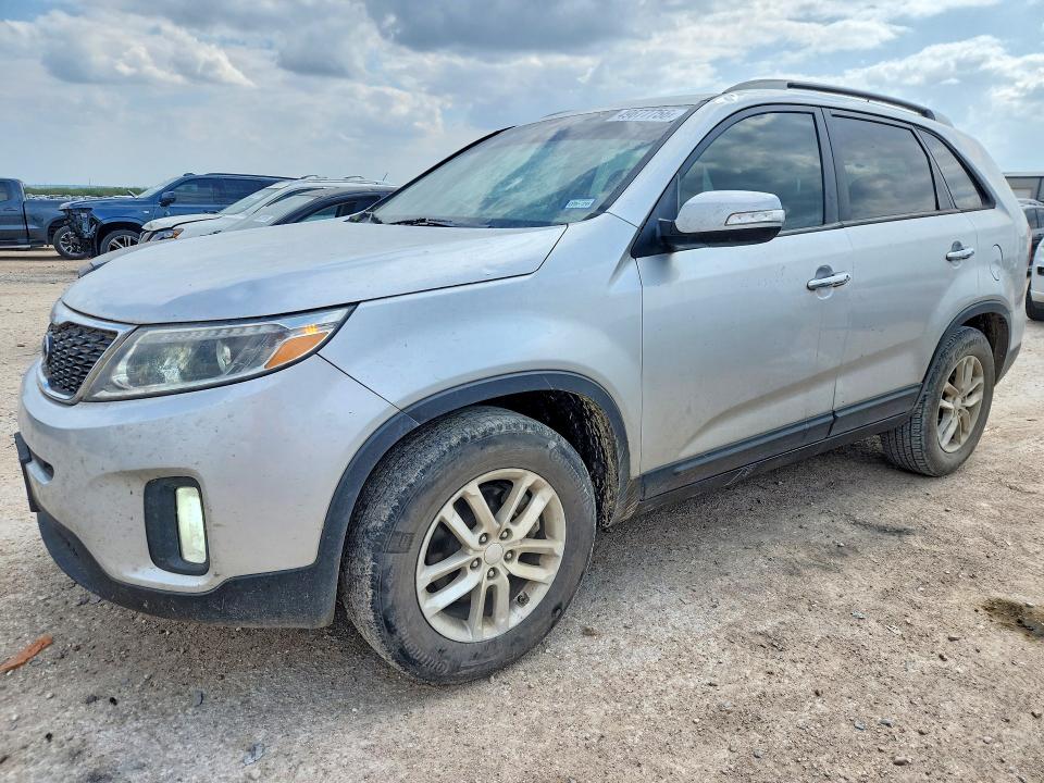 Продажа на аукционе авто 2015 Kia Sorento, vin: 5XYKT4A77FG621015, номер лота: 49677756