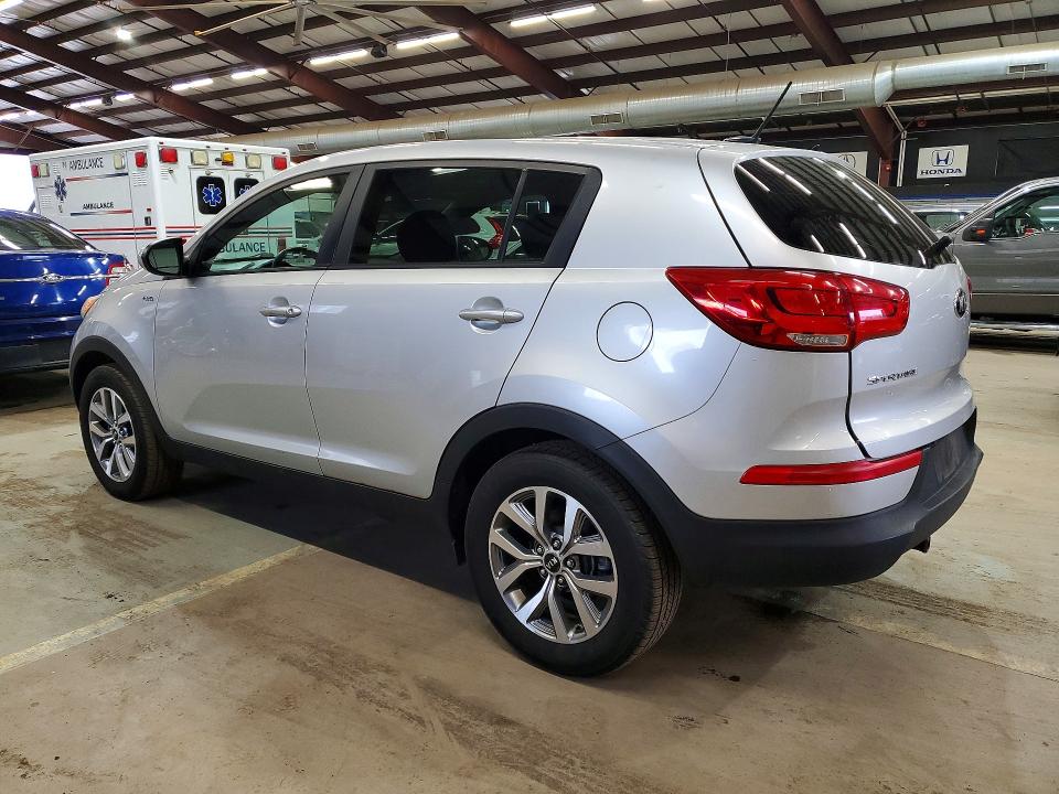 51178356 :رقم المزاد ، KNDPBCACXF7700630 vin ، 2015 Kia Sportage مزاد بيع