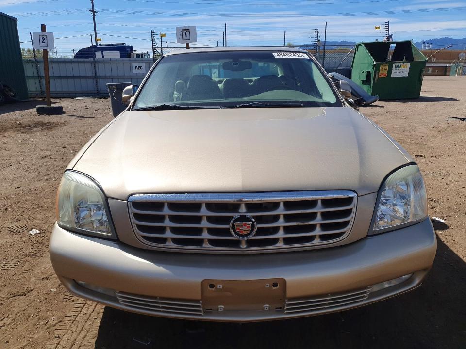 48452436 :رقم المزاد ، 1G6KF579X5U188439 vin ، 2005 Cadillac Deville مزاد بيع