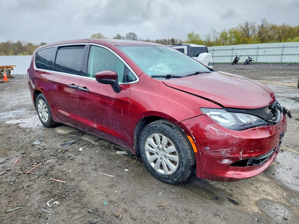 Продаж на аукціоні авто 2019 Chrysler Pacifica, vin: 2C4RC1AG0KR738289, номер лоту: 51671456