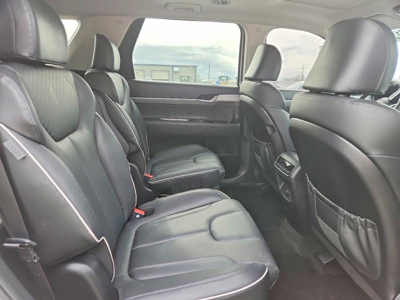 Продажа на аукционе авто 2023 Hyundai Palisade, vin: KM8R3DGE8PU557468, номер лота: 51335896