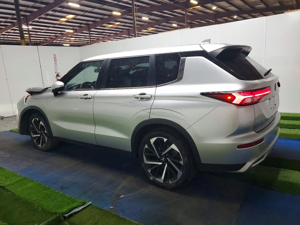 Продаж на аукціоні авто 2022 Mitsubishi Outlander, vin: JA4J4UA87NZ074727, номер лоту: 49641126