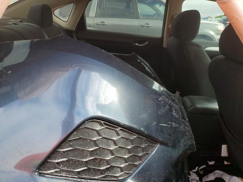 49501536 :رقم المزاد ، 3N1AB7AP8KY234255 vin ، 2019 Nissan Sentra مزاد بيع