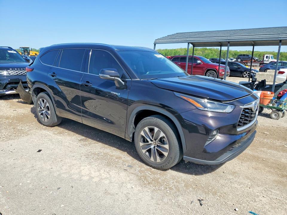 2021 Toyota Highlander მანქანა იყიდება აუქციონზე, vin: 5TDGARAH9MS012090, აუქციონის ნომერი: 49901896