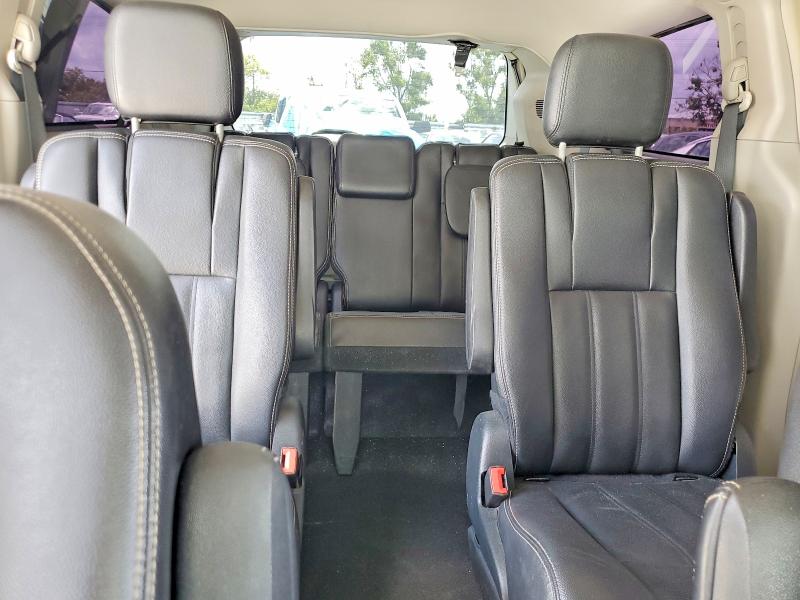 49396206 :رقم المزاد ، 2C4RC1BG2GR292815 vin ، 2016 Chrysler Town & Country مزاد بيع
