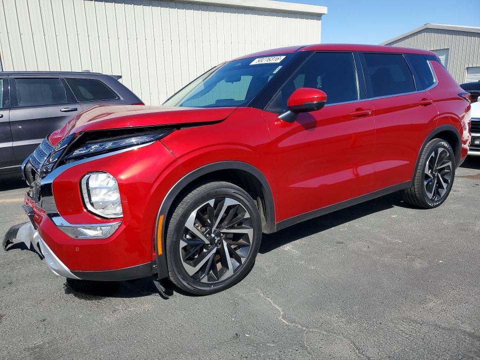Auction sale of the 2022 Mitsubishi Outlander, vin: JA4J3UA80NZ028370, lot number: 50276316