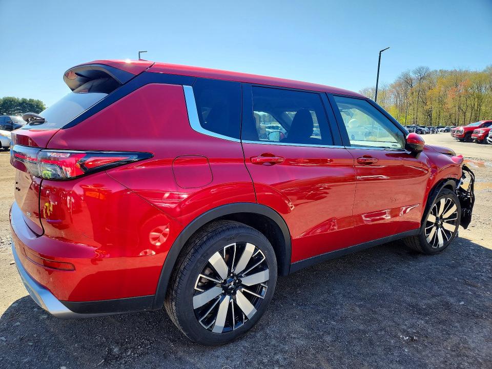 2025 Mitsubishi Outlander მანქანა იყიდება აუქციონზე, vin: JA4J4VA84SZ016754, აუქციონის ნომერი: 51337656