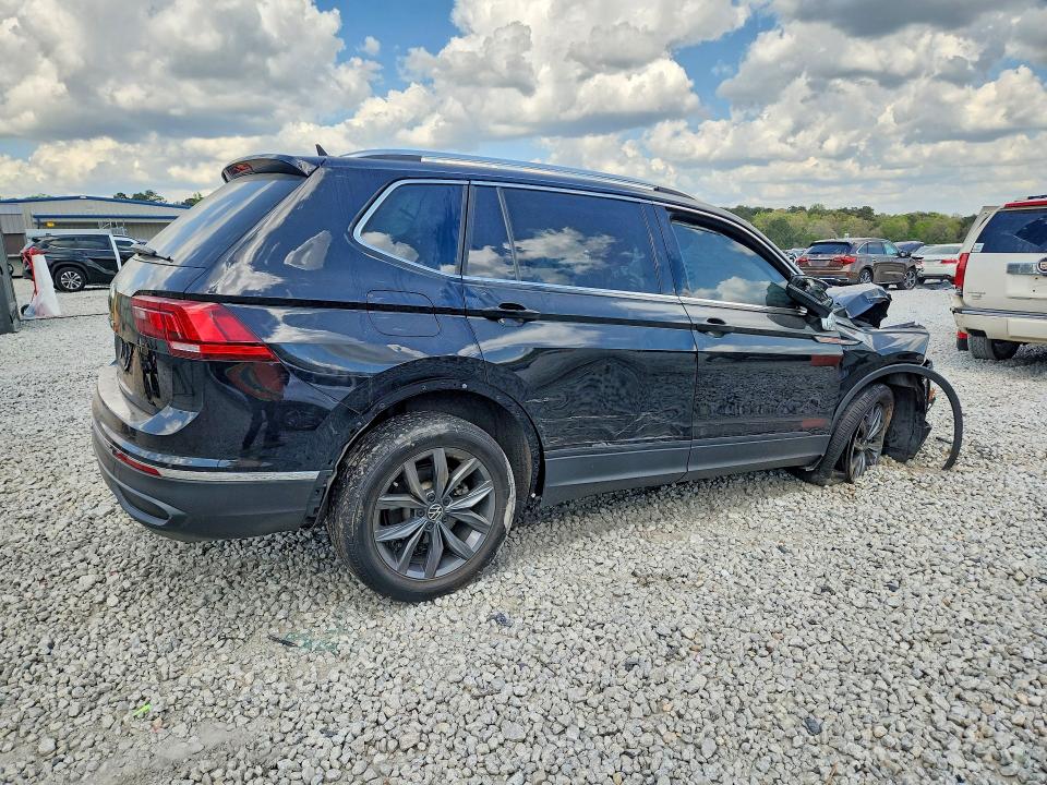 Продажа на аукционе авто 2022 Volkswagen Tiguan, vin: 3VV3B7AX0NM151373, номер лота: 48410426