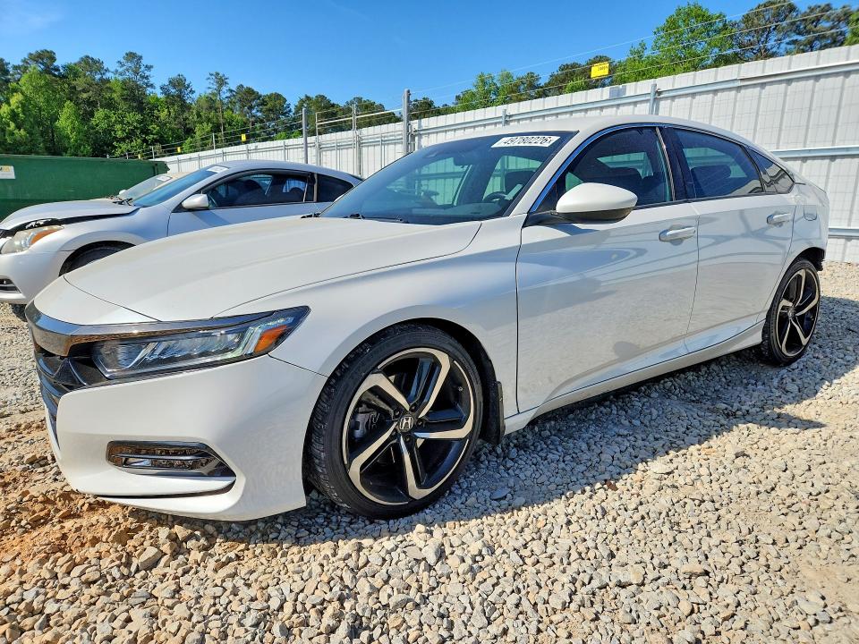 2018 Honda Accord მანქანა იყიდება აუქციონზე, vin: 1HGCV1F35JA027102, აუქციონის ნომერი: 49780226