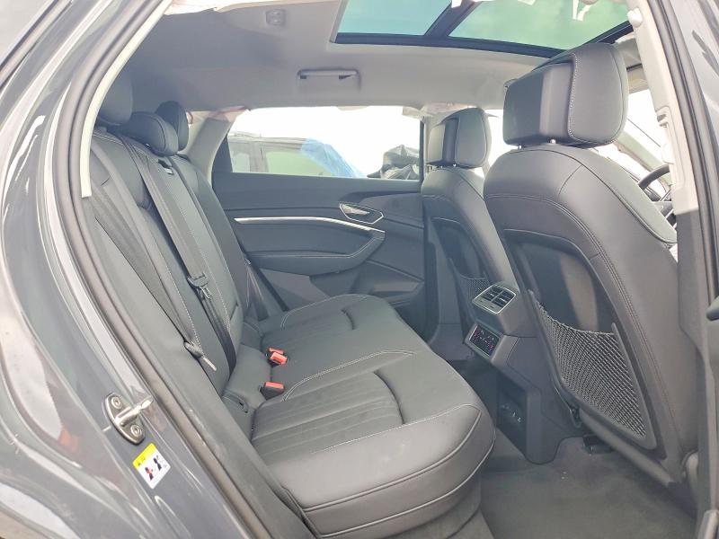 Продажа на аукционе авто 2024 Audi Q8 E-tron, vin: WA14AAGE9RB061140, номер лота: 50351006