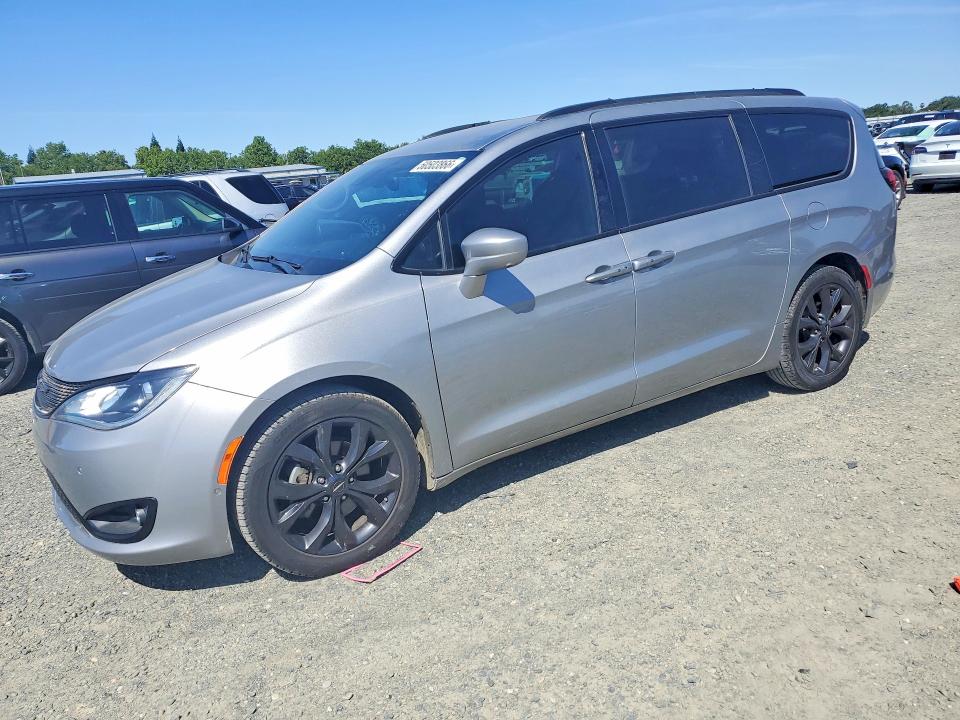 2019 Chrysler Pacifica მანქანა იყიდება აუქციონზე, vin: 2C4RC1FG7KR532122, აუქციონის ნომერი: 50503866