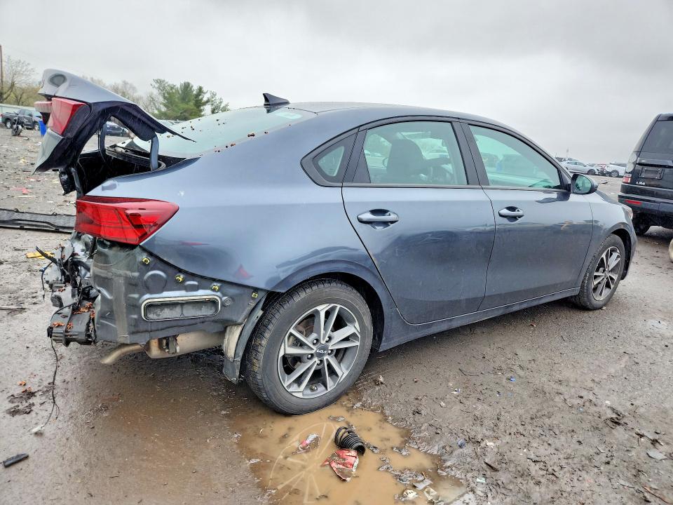 2024 Kia Forte მანქანა იყიდება აუქციონზე, vin: 3KPF24AD2RE708705, აუქციონის ნომერი: 48627436