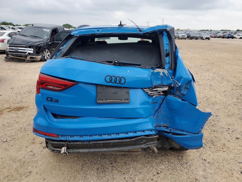 2021 Audi Q3 მანქანა იყიდება აუქციონზე, vin: WA1DECF38M1147215, აუქციონის ნომერი: 50352276