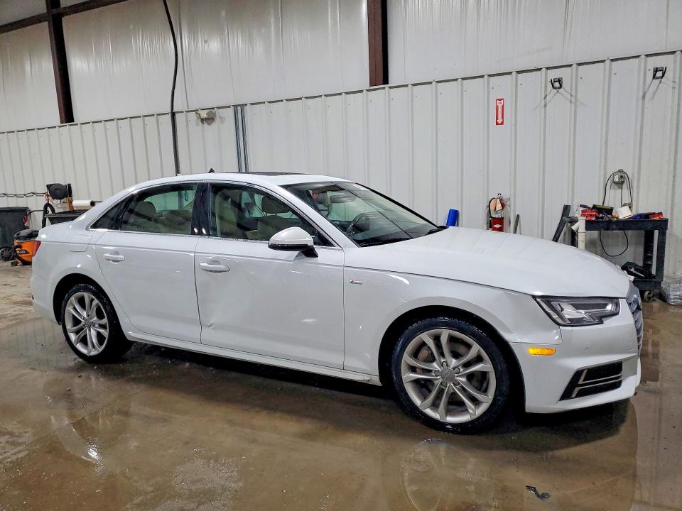 Продаж на аукціоні авто 2017 Audi A4, vin: WAUENAF46HN063476, номер лоту: 48402336