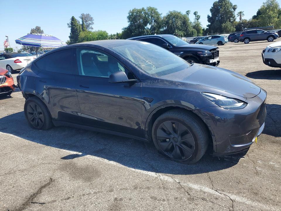 Продажа на аукционе авто 2024 Tesla Model Y, vin: 7SAYGDED8RF176782, номер лота: 48269126