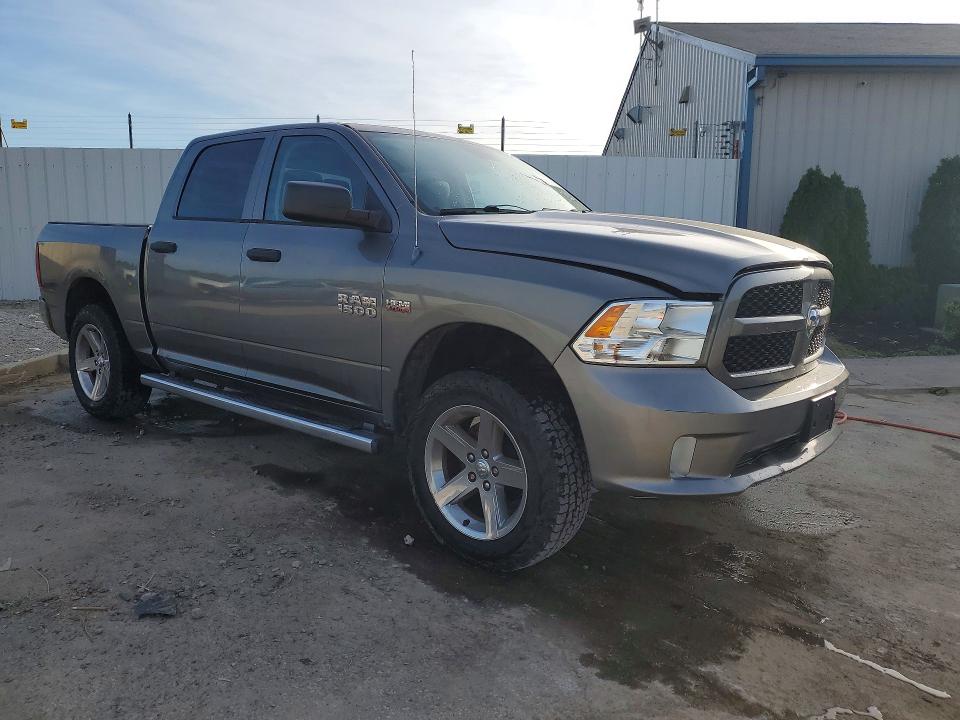 49619146 :رقم المزاد ، 1C6RR7KT0DS698365 vin ، 2013 Ram 1500 مزاد بيع