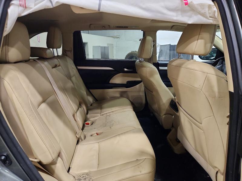 2017 Toyota Highlander მანქანა იყიდება აუქციონზე, vin: 5TDJZRFH0HS379098, აუქციონის ნომერი: 48583036