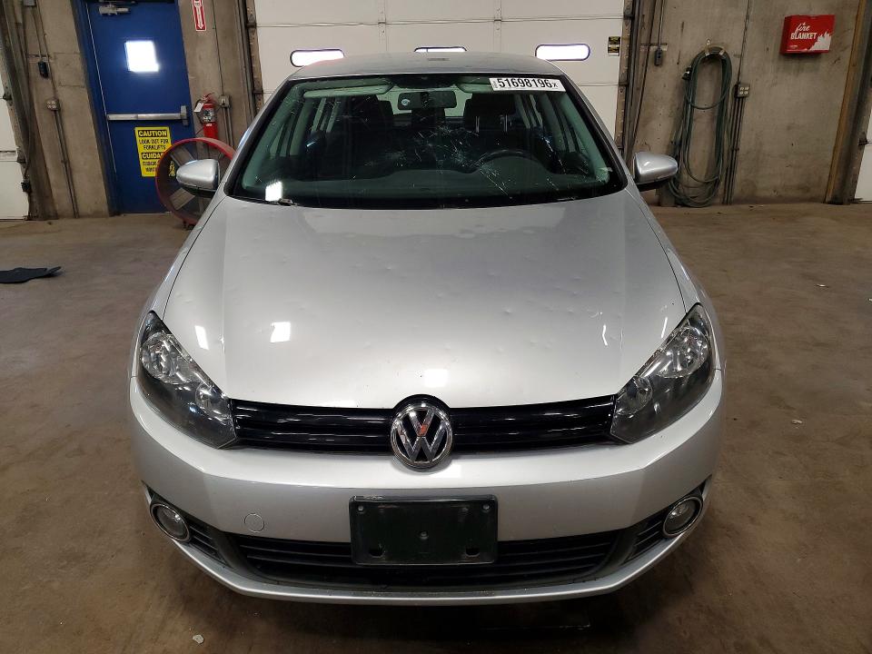 51698196 :رقم المزاد ، WVWDM7AJ4EW010332 vin ، 2014 Volkswagen Golf مزاد بيع