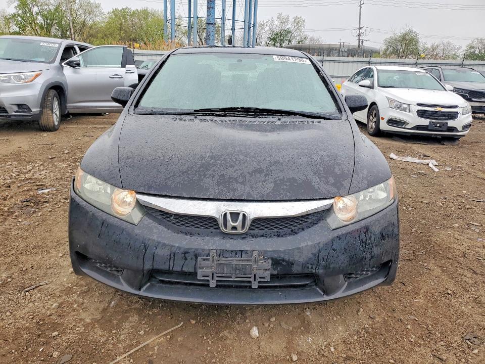 Auction sale of the 2010 Honda Civic, vin: 19XFA1F53AE002818, lot number: 50941296
