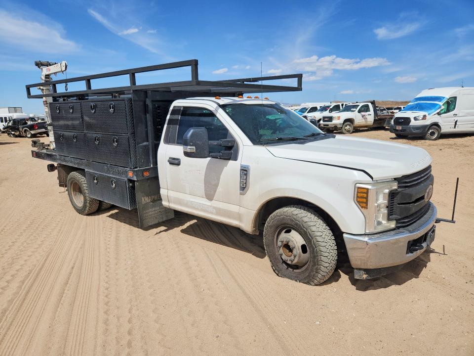 Продаж на аукціоні авто 2019 Ford F350, vin: 1FDRF3G64KEG06968, номер лоту: 49393596