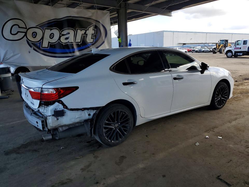 2015 Lexus Es მანქანა იყიდება აუქციონზე, vin: JTHBK1GG4F2188352, აუქციონის ნომერი: 50976216