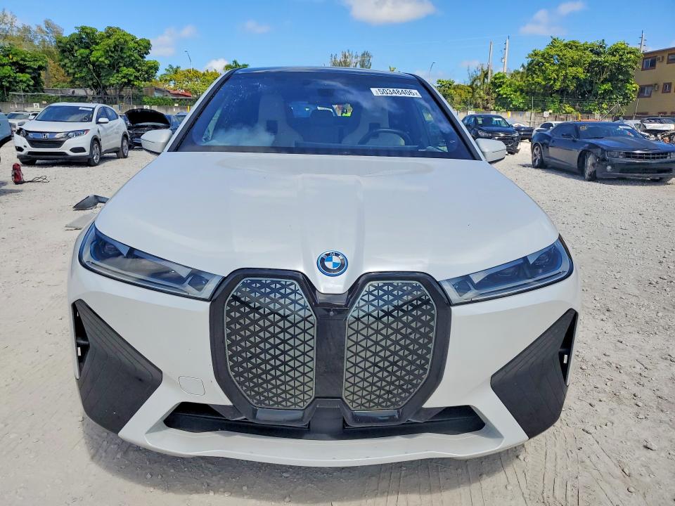 2023 Bmw Ix მანქანა იყიდება აუქციონზე, vin: WB523CF0XPCM64118, აუქციონის ნომერი: 50348406