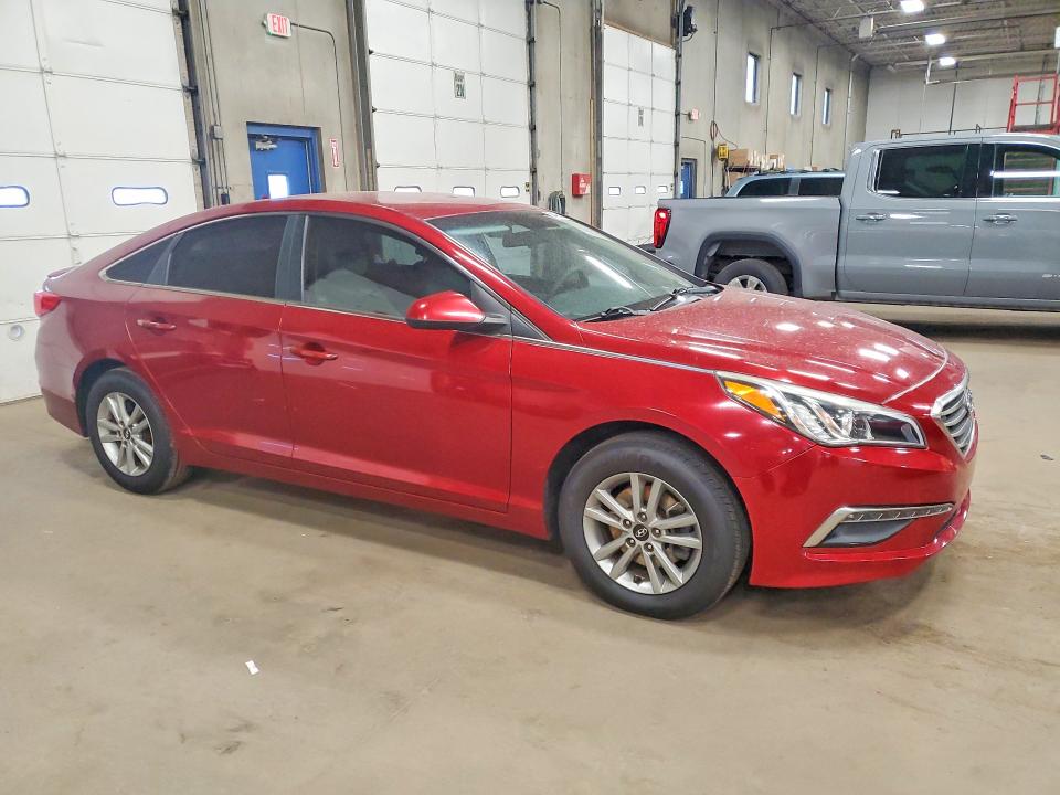 2015 Hyundai Sonata მანქანა იყიდება აუქციონზე, vin: 5NPE24AFXFH117879, აუქციონის ნომერი: 50429446