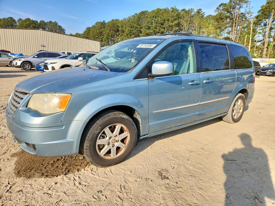 50793986 :رقم المزاد ، 2A8HR54109R606810 vin ، 2009 Chrysler Town & Cntry مزاد بيع