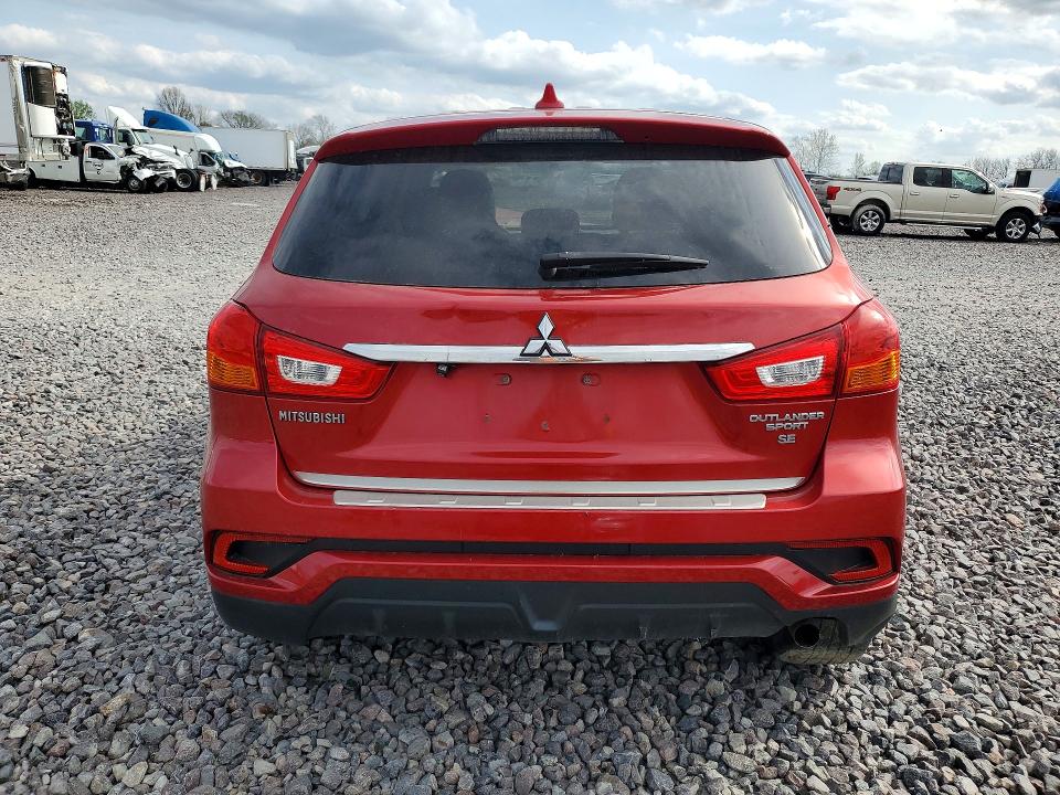 49884326 :رقم المزاد ، JA4AP3AW7JU023543 vin ، 2018 Mitsubishi Outlander Sport مزاد بيع
