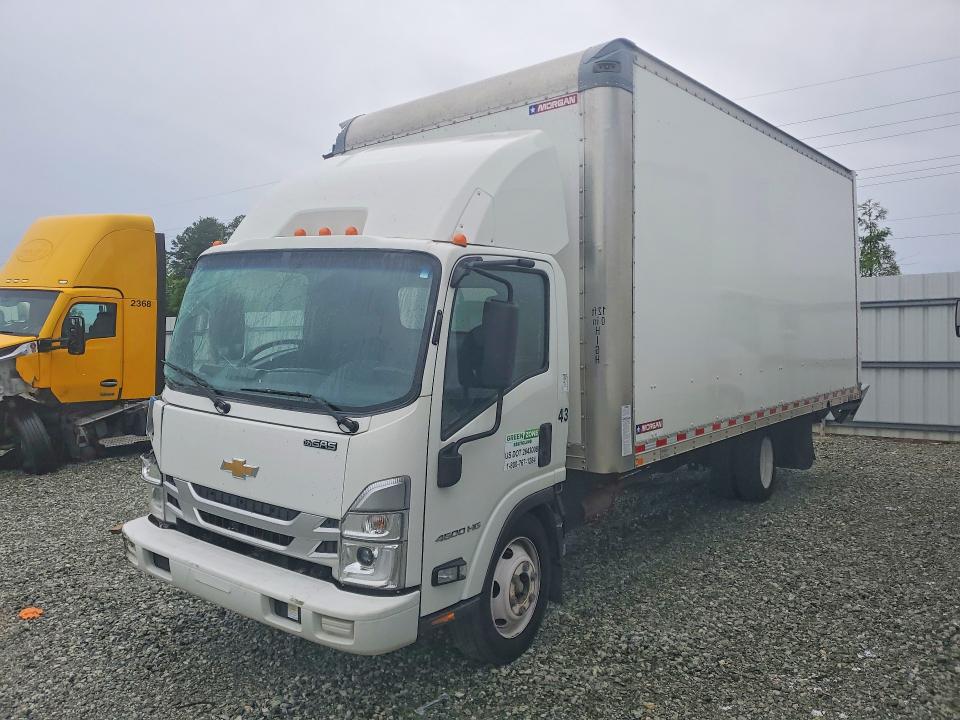 51752356 :رقم المزاد ، 54DCDW1D4SS208259 vin ، 2025 Chevrolet 4500 مزاد بيع