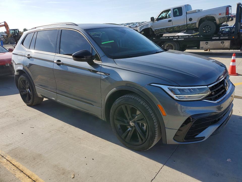 Продажа на аукционе авто 2023 Volkswagen Tiguan, vin: 3VVCB7AX2PM093043, номер лота: 50388816