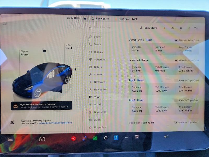 2022 Tesla Model 3 მანქანა იყიდება აუქციონზე, vin: 5YJ3E1EA1NF355077, აუქციონის ნომერი: 77606145