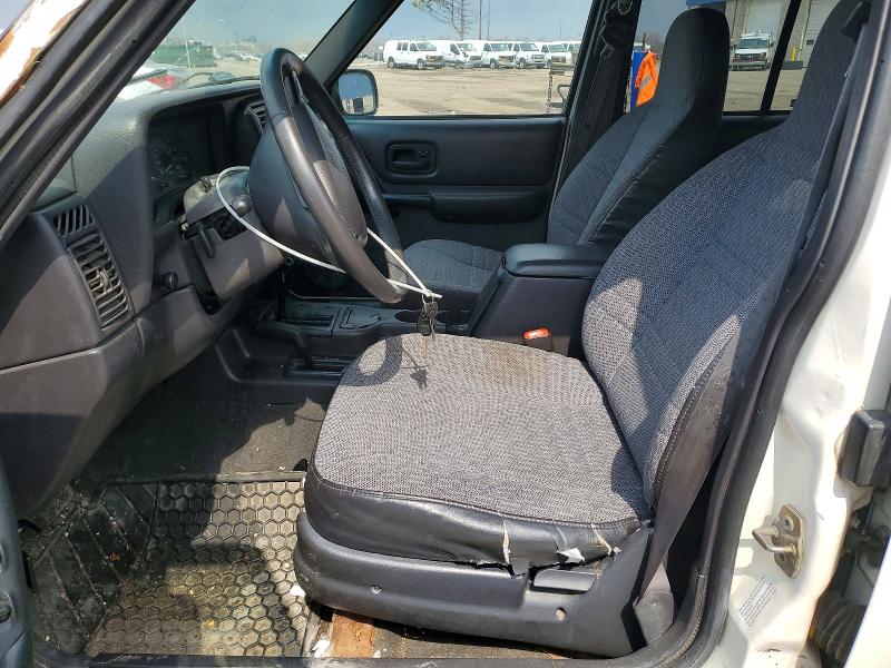 Продажа на аукционе авто 2001 Jeep Cherokee, vin: 1J4FF48S81L511553, номер лота: 49400996