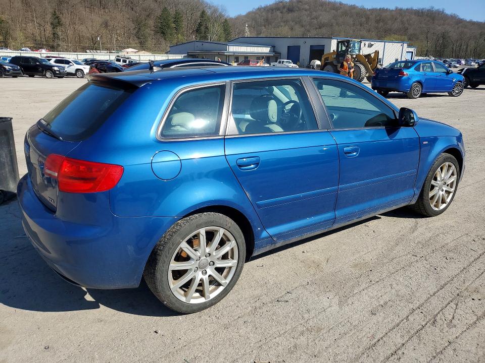 2010 Audi A3 მანქანა იყიდება აუქციონზე, vin: WAUKJAFM0AA162094, აუქციონის ნომერი: 49118806