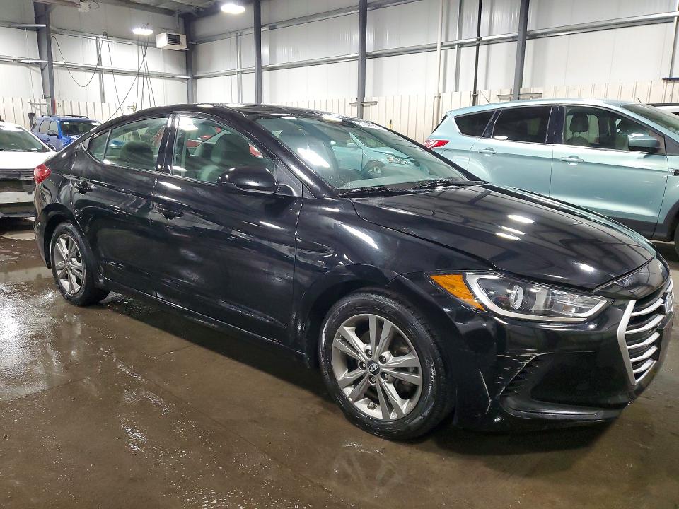 2017 Hyundai Elantra მანქანა იყიდება აუქციონზე, vin: 5NPD84LF3HH042341, აუქციონის ნომერი: 51642936