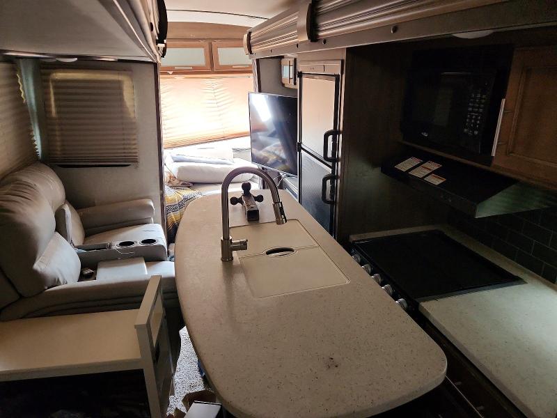 Продаж на аукціоні авто 2019 Keystone Cougar 29rli, vin: 4YDT32R28KV505596, номер лоту: 49723946