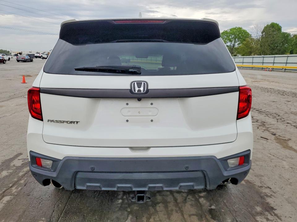 49820136 :رقم المزاد ، 5FNYF7H59NB004549 vin ، 2022 Honda Passport مزاد بيع