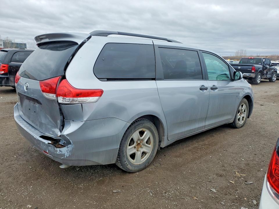 Продаж на аукціоні авто 2011 Toyota Sienna Ce V6, vin: 5TDZK3DC1BS022998, номер лоту: 47087406