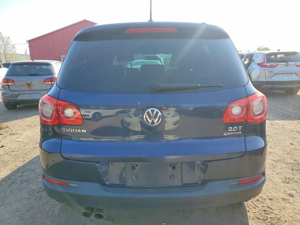 51152576 :رقم المزاد ، WVGBV7AX9BW504346 vin ، 2011 Volkswagen Tiguan مزاد بيع
