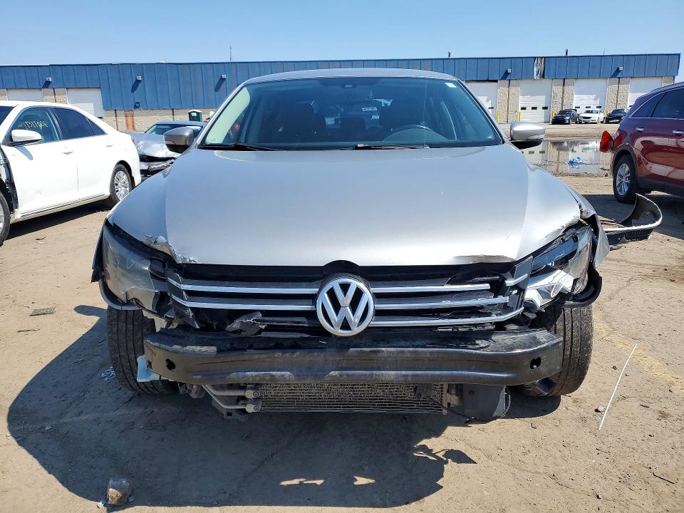 Продажа на аукционе авто 2014 Volkswagen Passat, vin: 1VWBP7A37EC015278, номер лота: 48467036