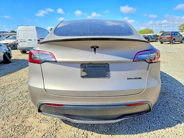 47988026 :رقم المزاد ، 7SAYGDEF9NF390787 vin ، 2022 Tesla Model Y مزاد بيع