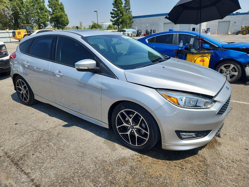 Продажа на аукционе авто 2016 Ford Focus, vin: 1FADP3K20GL372627, номер лота: 48928236