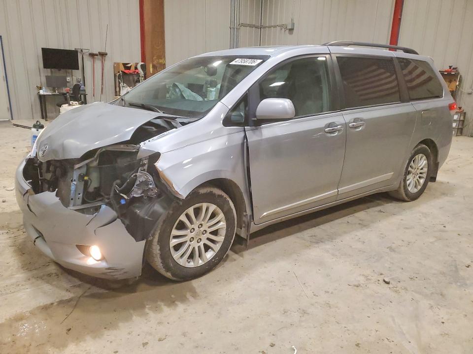 Продаж на аукціоні авто 2014 Toyota Sienna, vin: 5TDYK3DC1ES485157, номер лоту: 47958706