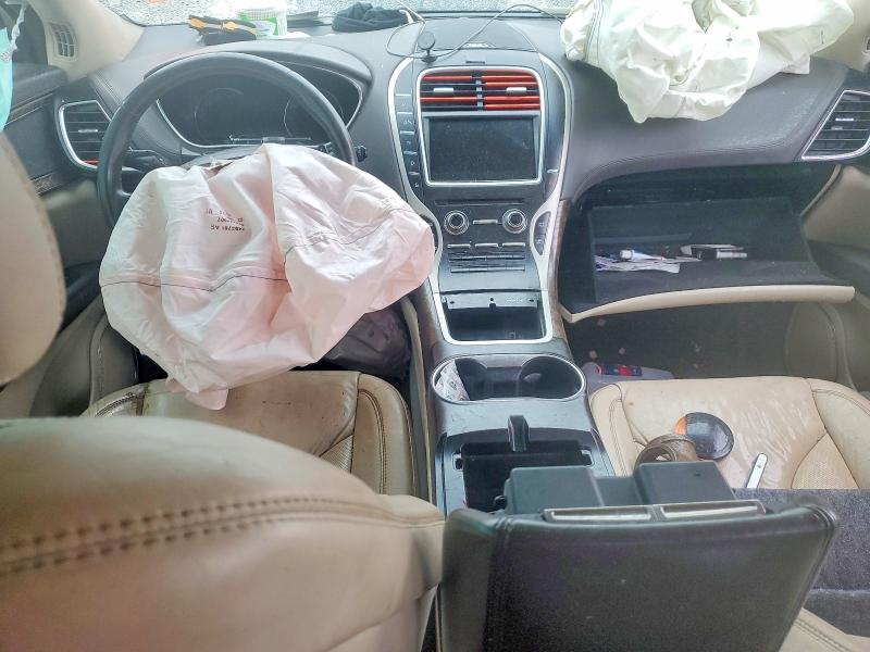 50111046 :رقم المزاد ، 2LMPJ6KR6GBL32141 vin ، 2016 Lincoln Mkx مزاد بيع