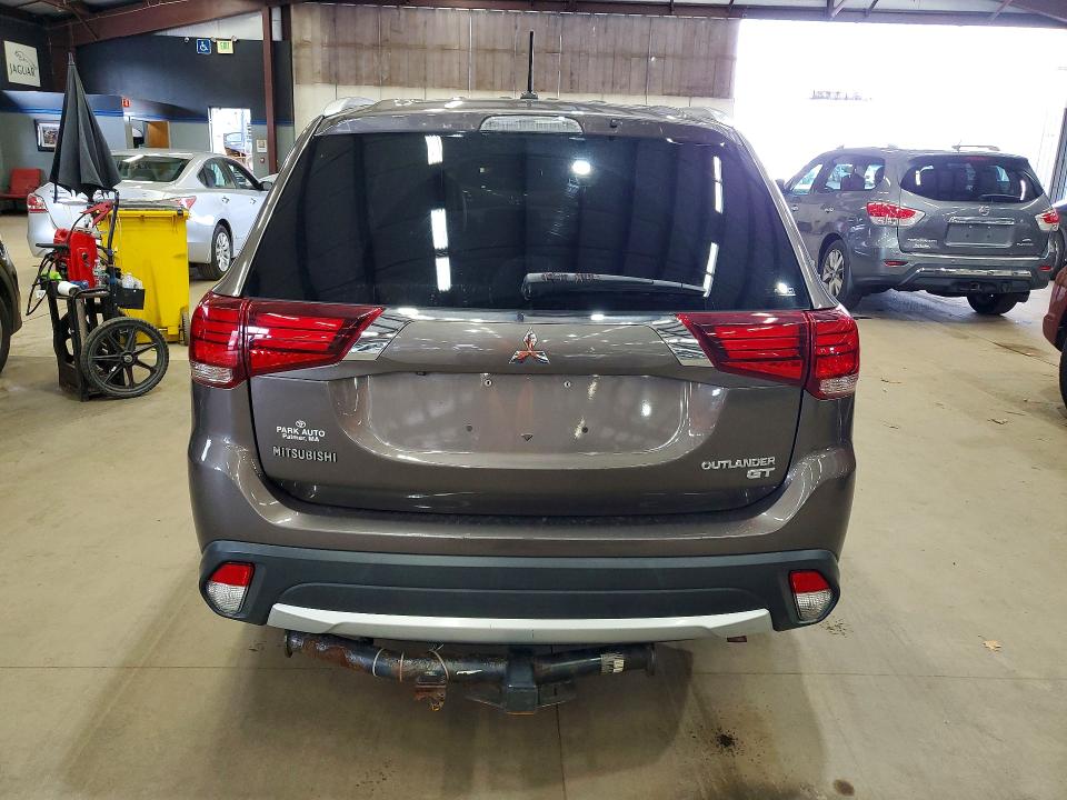 50214736 :رقم المزاد ، JA4JZ4AX3GZ024807 vin ، 2016 Mitsubishi Outlander مزاد بيع