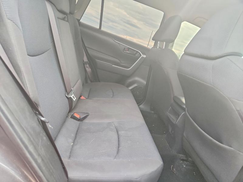 49814536 :رقم المزاد ، JTMH1RFV2KD011133 vin ، 2019 Toyota Rav4 مزاد بيع