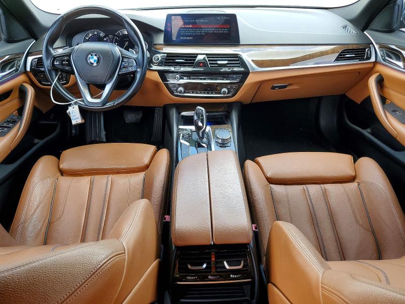 51494086 :رقم المزاد ، WBAJE5C31HG915688 vin ، 2017 Bmw 540 مزاد بيع